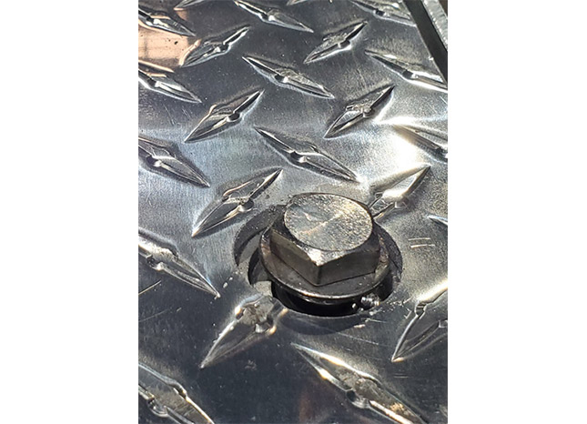 hatchcover-locking-02 1